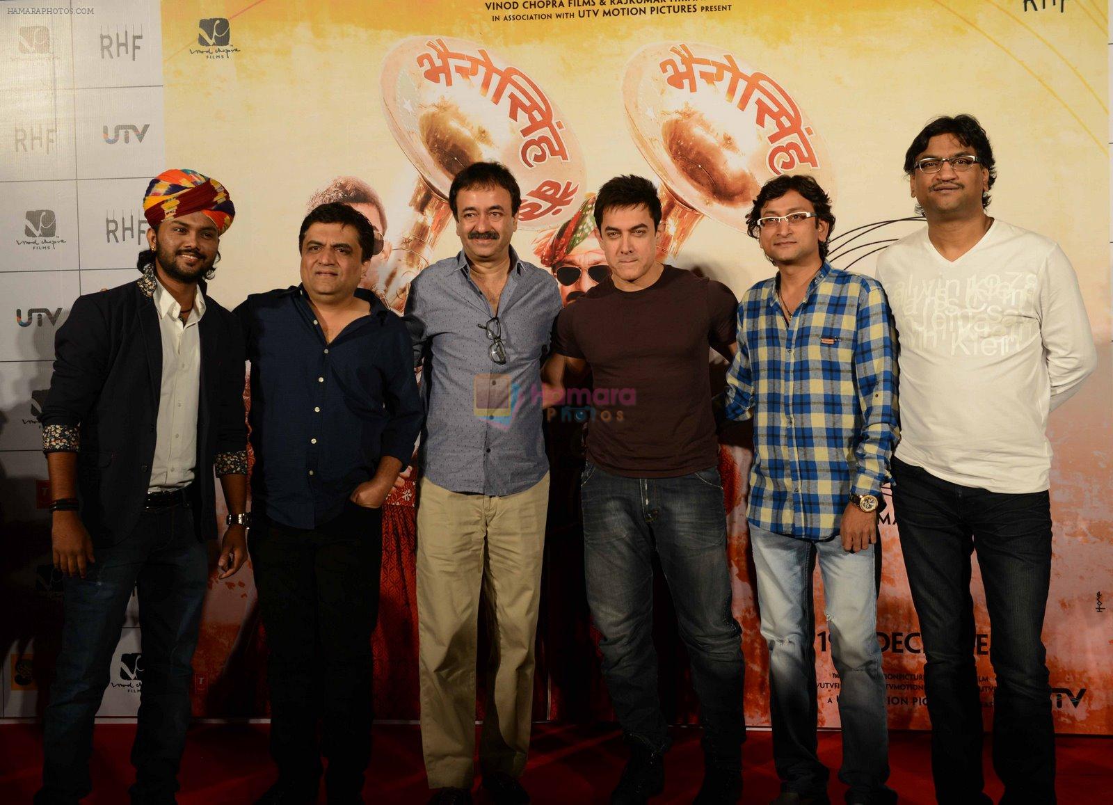 Aamir Khan, Rajkumar Hirani at Tarki Chokro song launch in Delhi on 8th Nov 2014