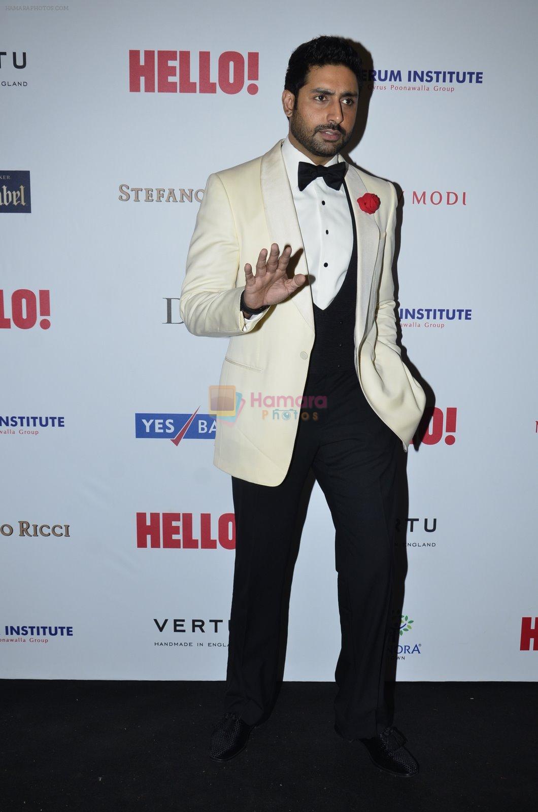 Abhishek Bachchan at Hello Hall of fame red carpet 2014 in Mumbai on 9th Nov 2014