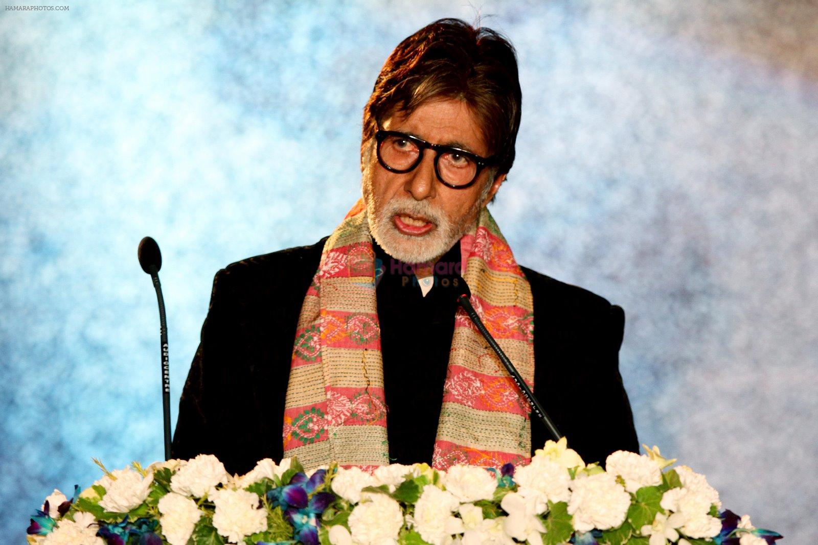 Amitabh Bachchan at kolkatta international film festival on 10th Nov 2014