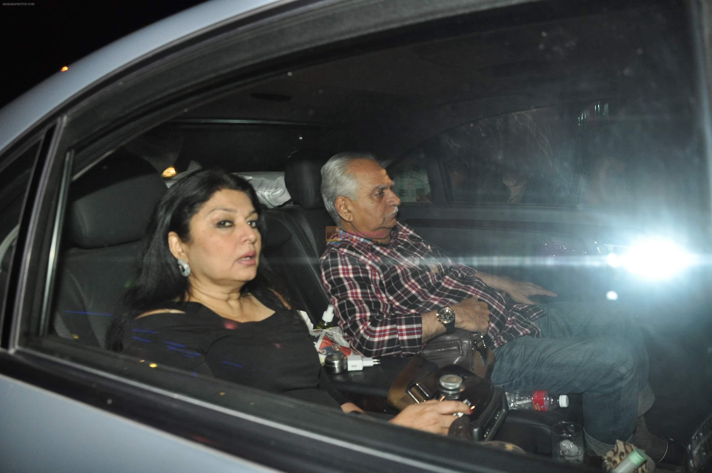 Ramesh Sippy, Kiran Sippy at ravi chopra's home in Mumbai on 12th Nov 2014