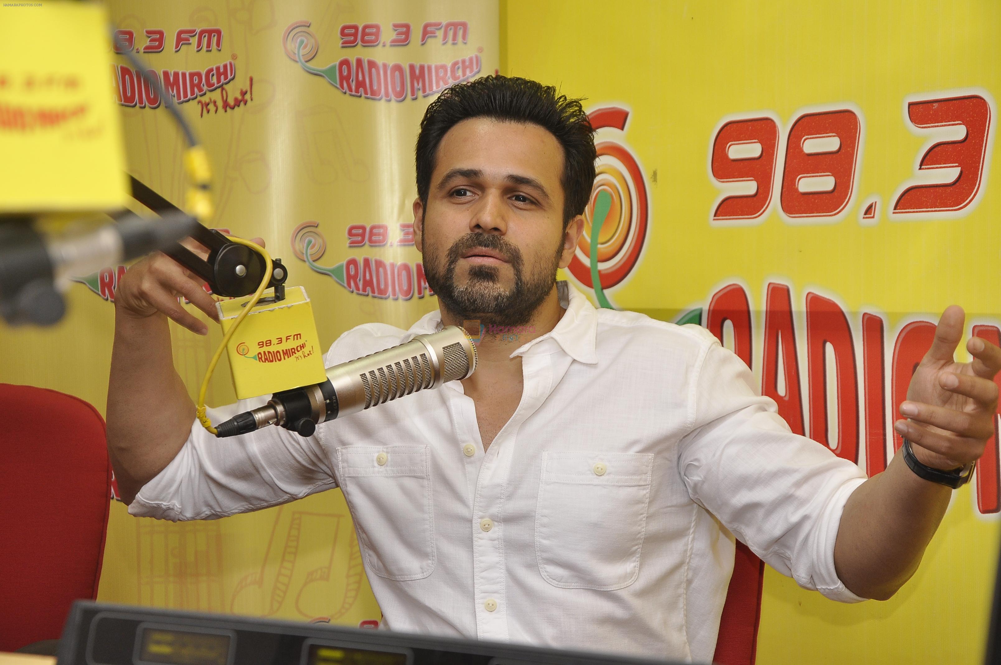 Emraan Hashmi promotes Ungli at Radio Mirchi studio on 20th Nov 2014