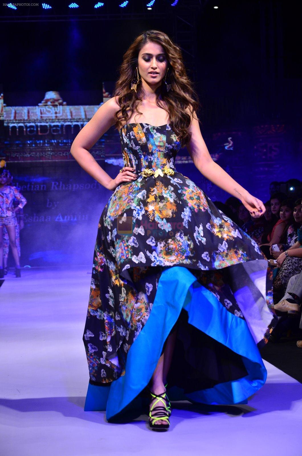 Ileana d_cruz at Madame Style Week in Bandra, Mumbai on 23rd Nov 2014