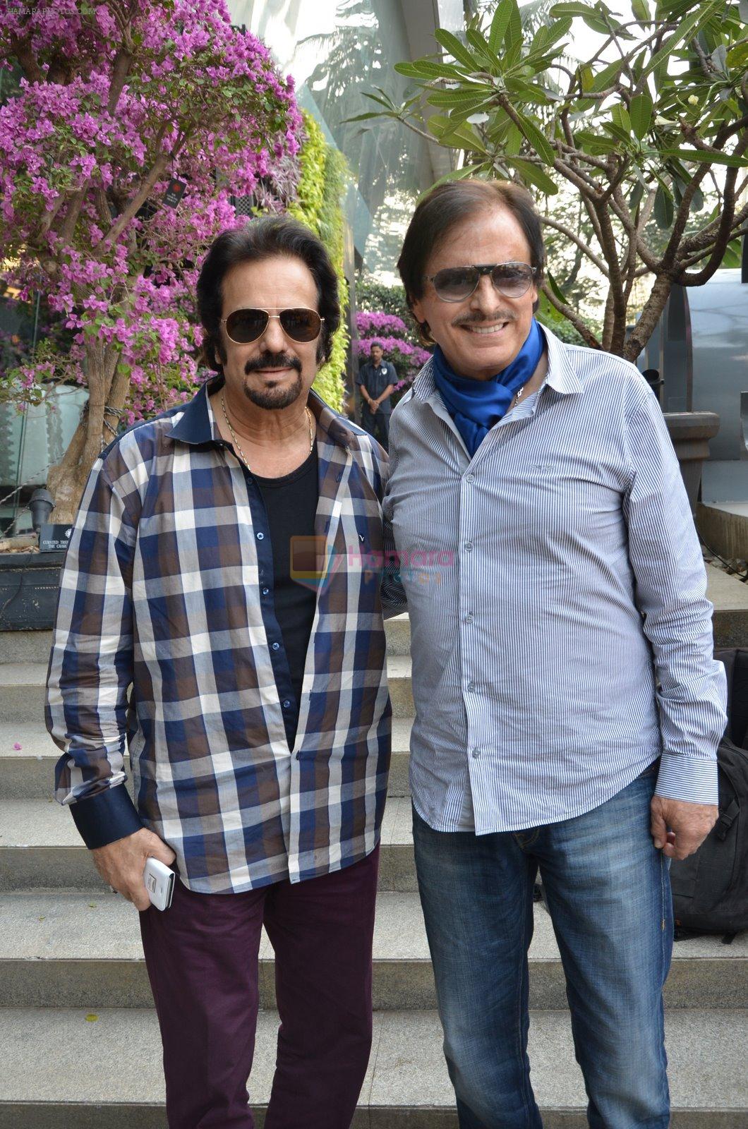 Akbar Khan, Sanjay Khan at Susanne Khan's The Charcoal Project new collection launch in Andheri, Mumbai on 24th Nov 2014