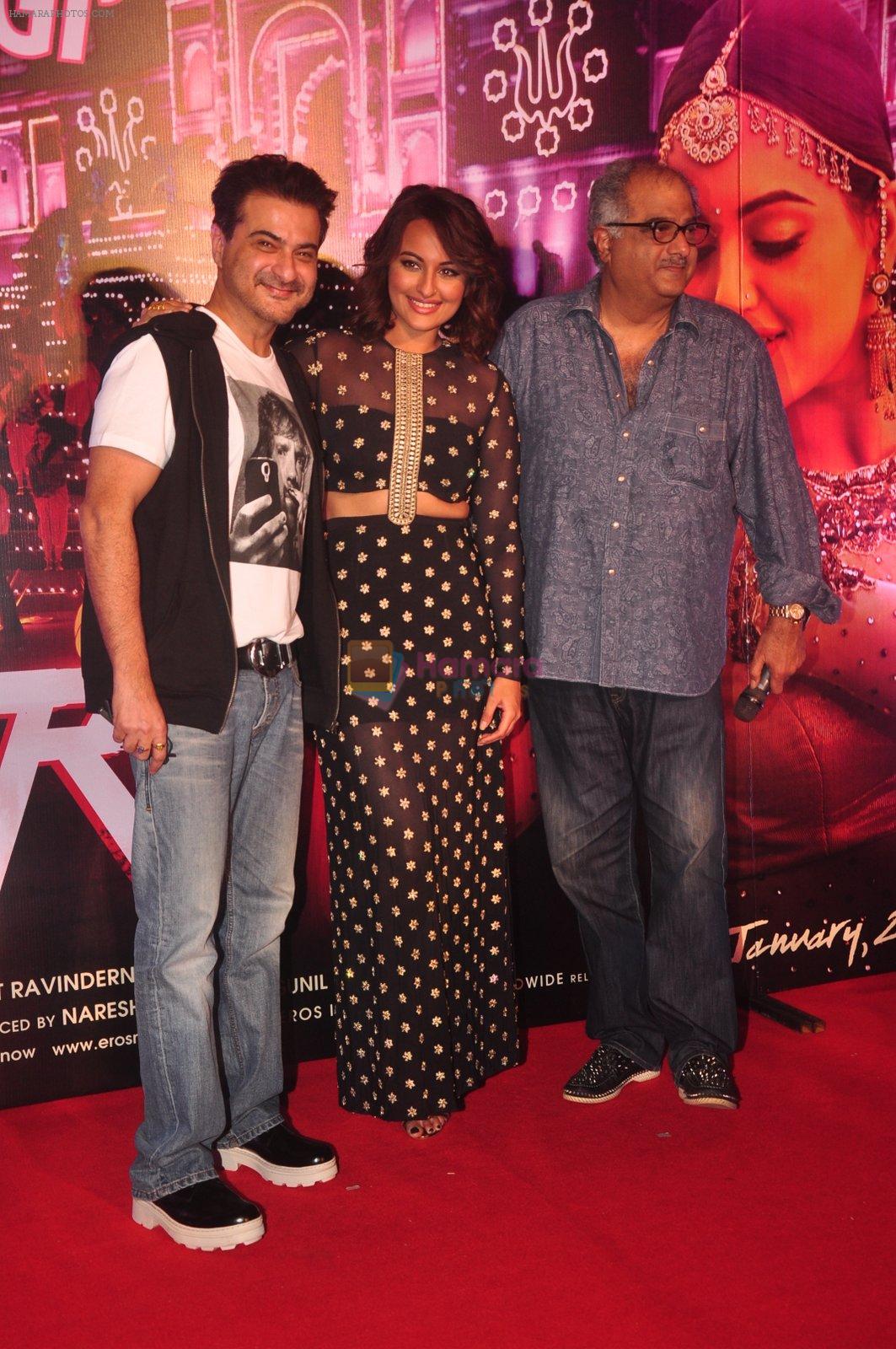 Sonakshi Sinha, Boney Kapoor, Sanjay Kapoor unveils Radha song from Tevar in PVR, Juhu, Mumbai on 25th Nov 2014