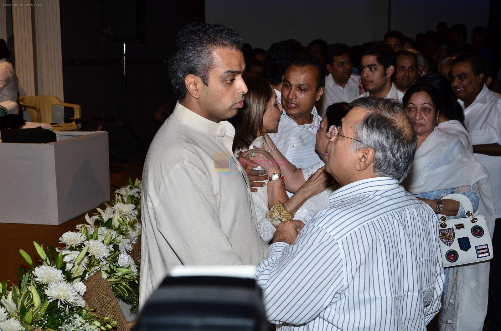 Anil Ambani at Murli Deora's prayer meet in Nariman on 27th Nov 2014