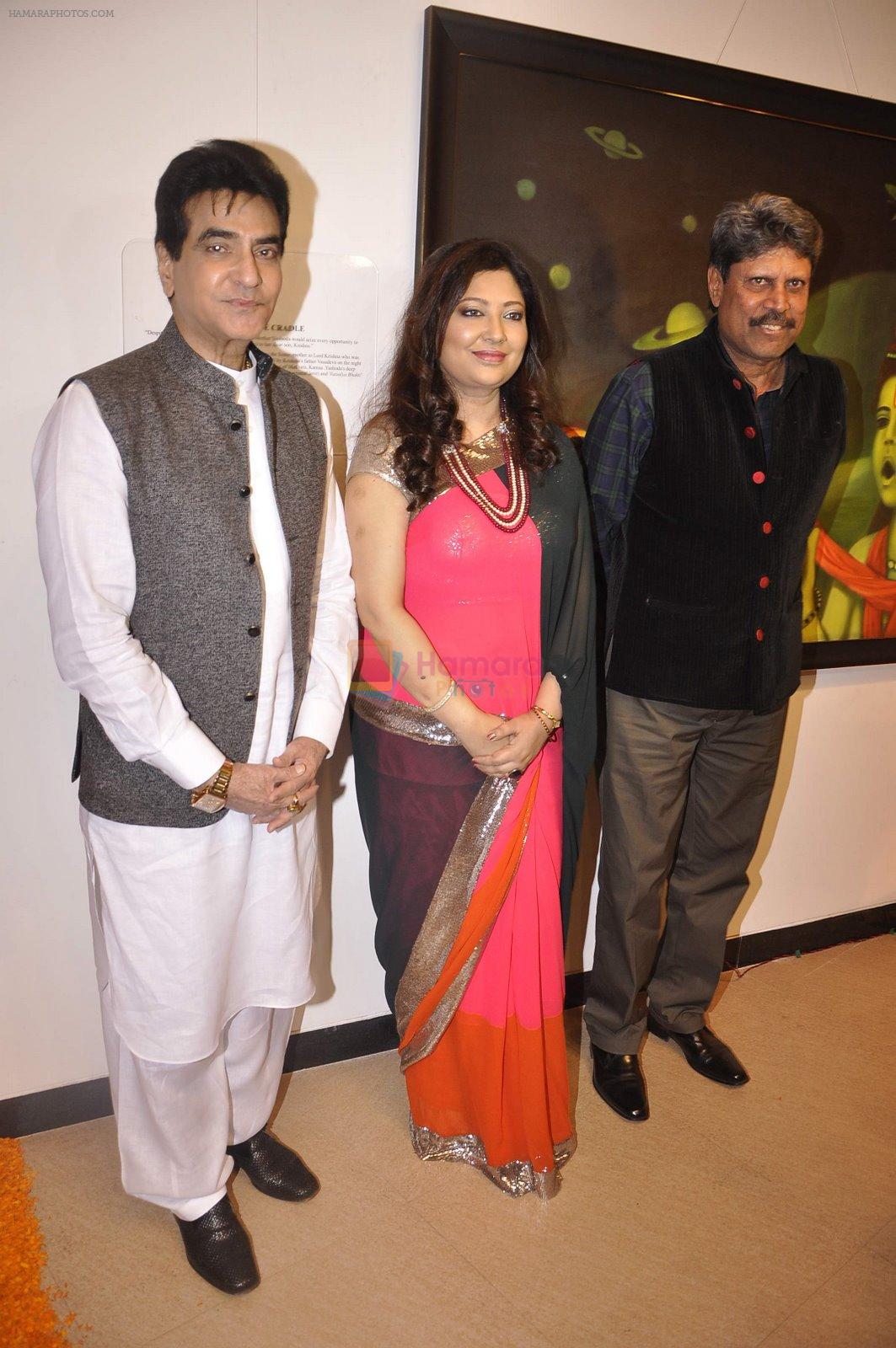Jeetendra, Kapil Dev at camel colours exhibition in Jehangir Art Gallery, Mumbai on 1st Dec 2014