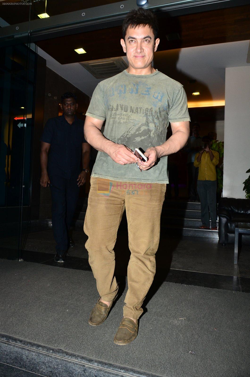 Aamir Khan's son bday in Lower Parel, Mumbai on 3rd Dec 2014