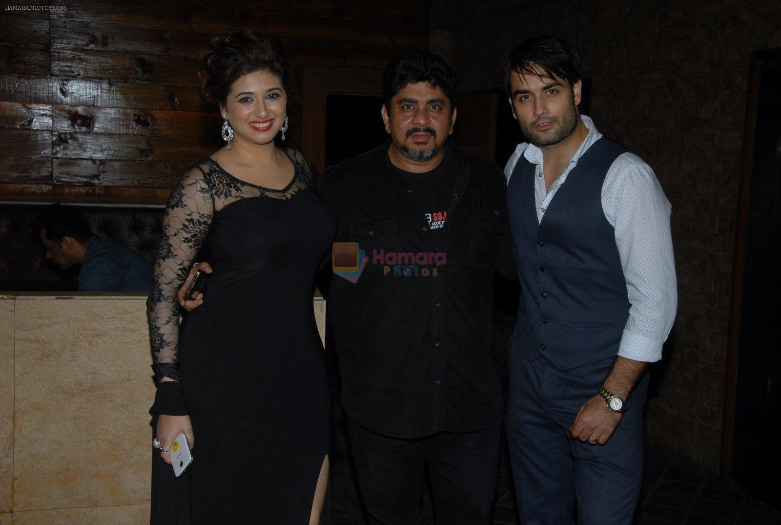 Vahbiz , Rajan Shahi and Vivian Dsena at Vahbbiz Dorabjee's bday in Mumbai on 3rd Dec 2014