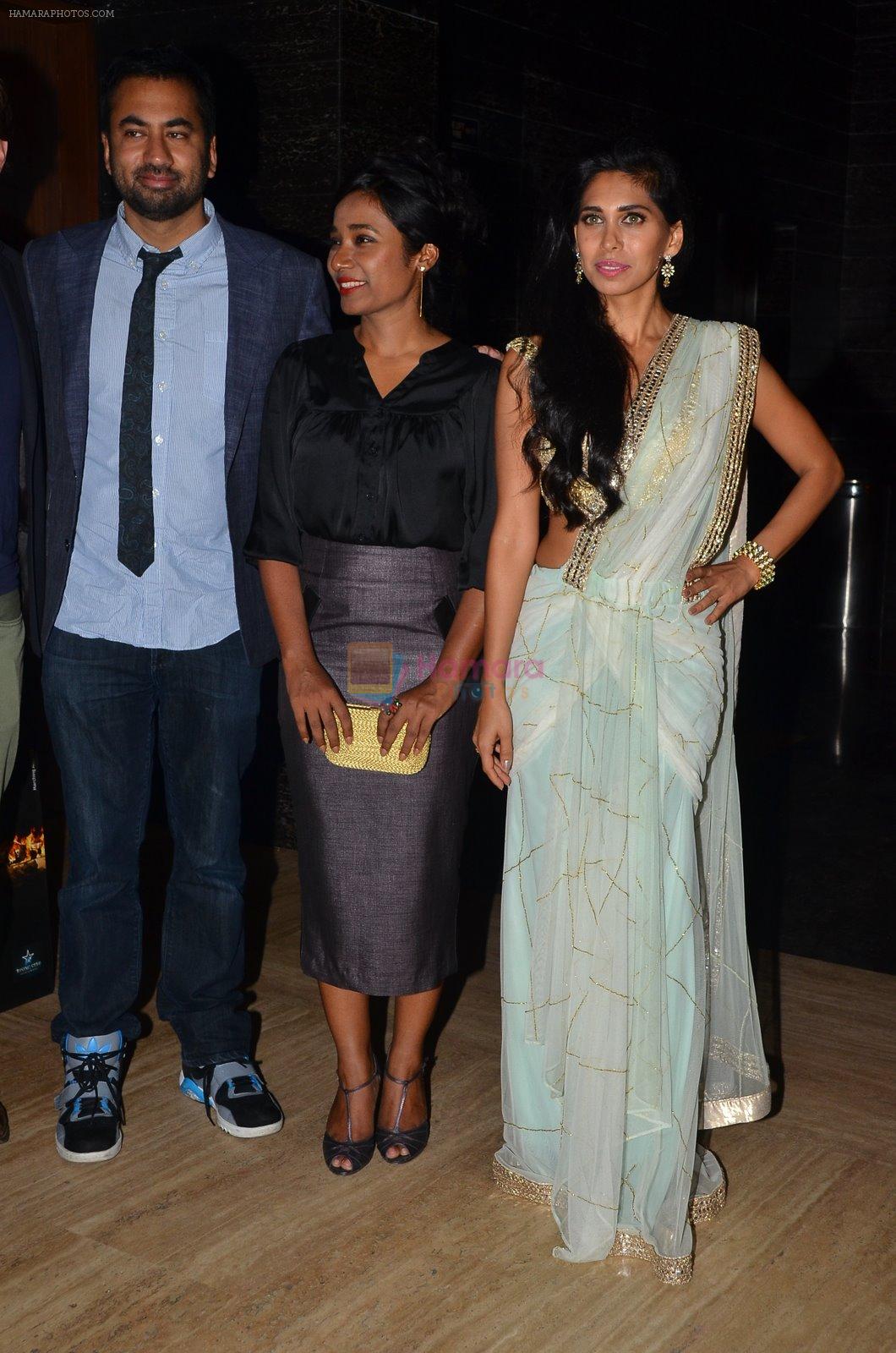 Tannishtha Chatterjee,  Kal Penn, Fagun Thakrar  at Bhopal film premiere in Mumbai on 4th Dec 2014