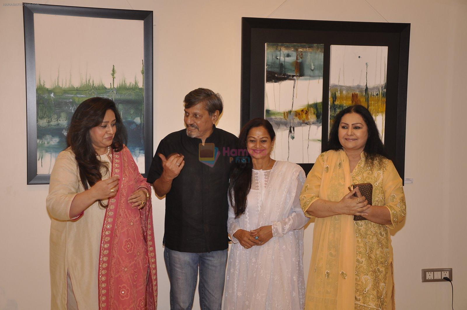Zarina Wahab, Bindiya Goswami, Amol Palekar, Vidya Sinha at Amol Palekar's painting exhibition in Mumbai on 7th Dec 2014