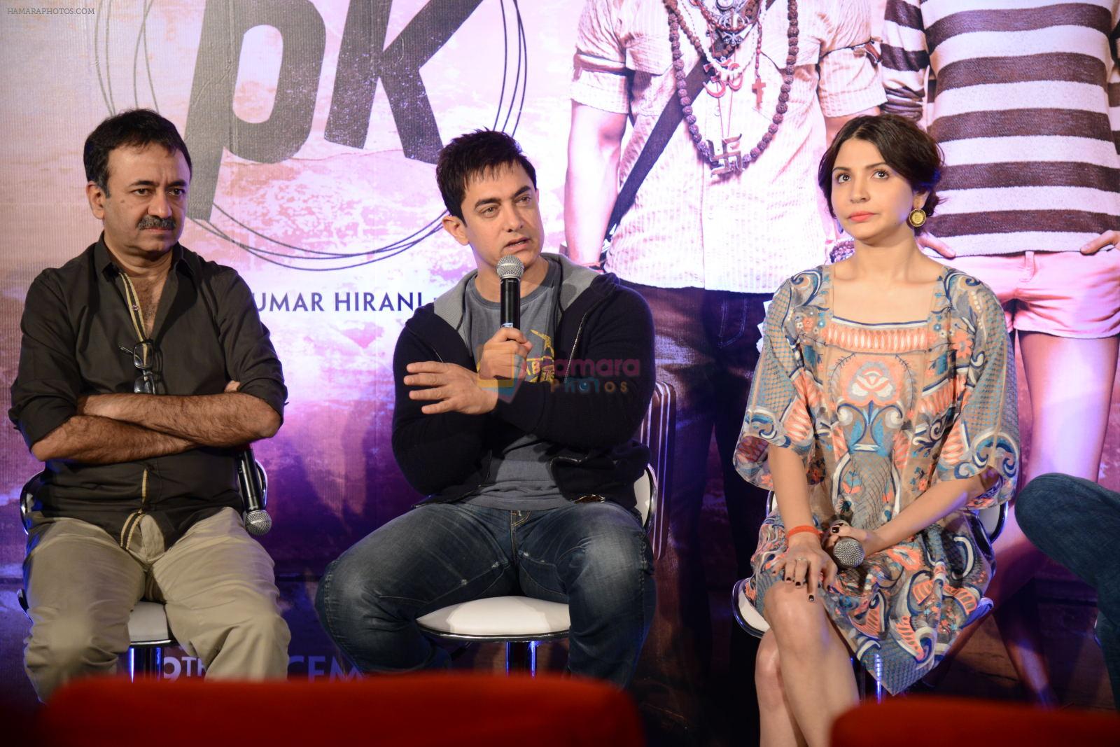 Aamir khan, Anushka Sharma, Rajkumar Hirani at PK Movie Press Meet in Hyderabad on 9th Dec 2014