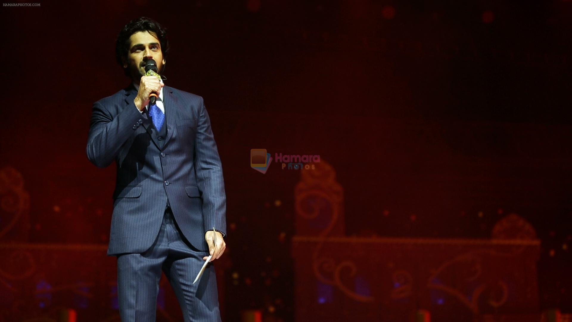 Arjan Bajwa hosts the opening ceremony 5th Annual Kabaddi World Cup in Mumbai on 10th Dec 2014