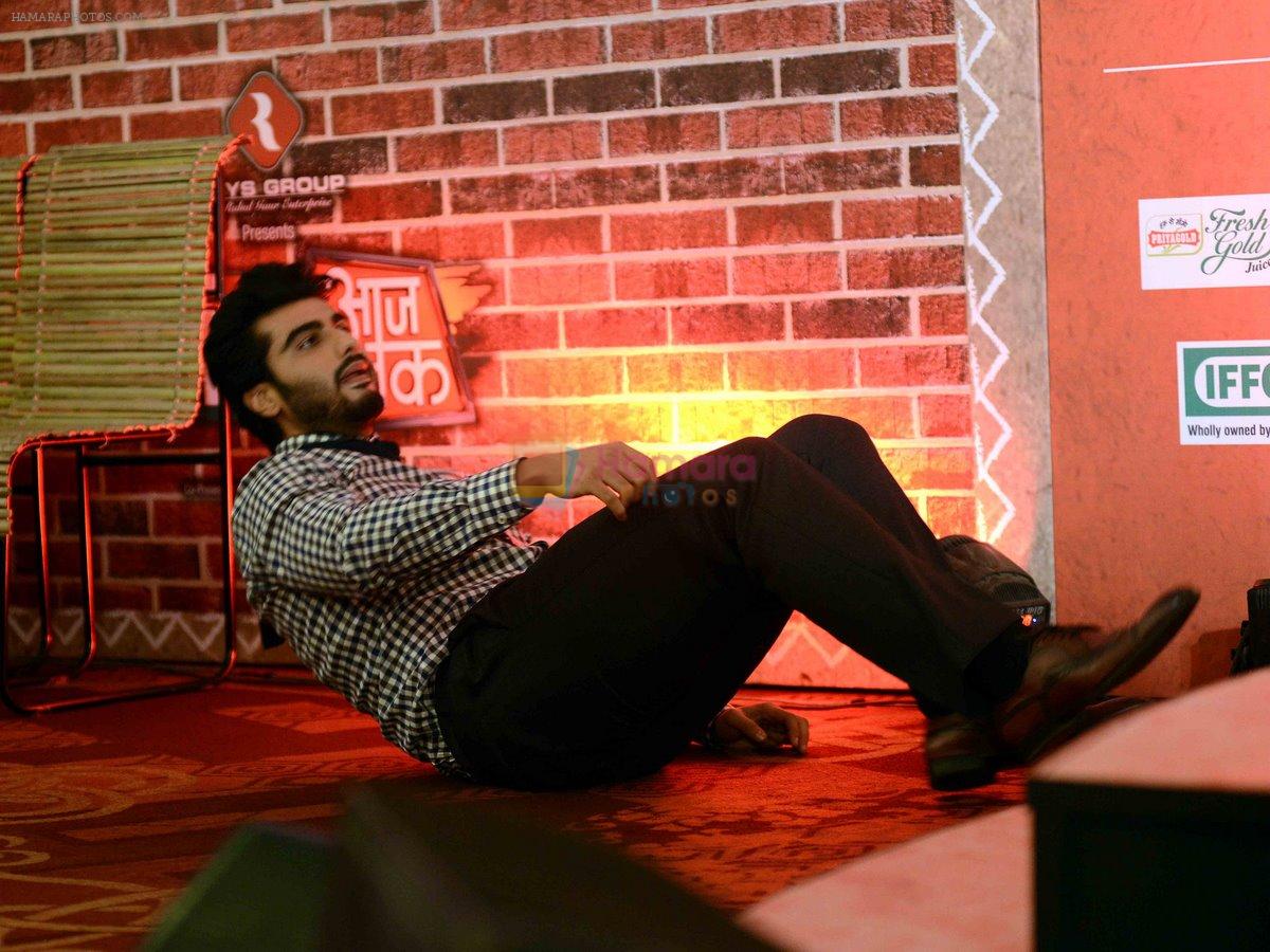 Arjun Kapoor at AajTak in Mumbai on 13th Dec 2014