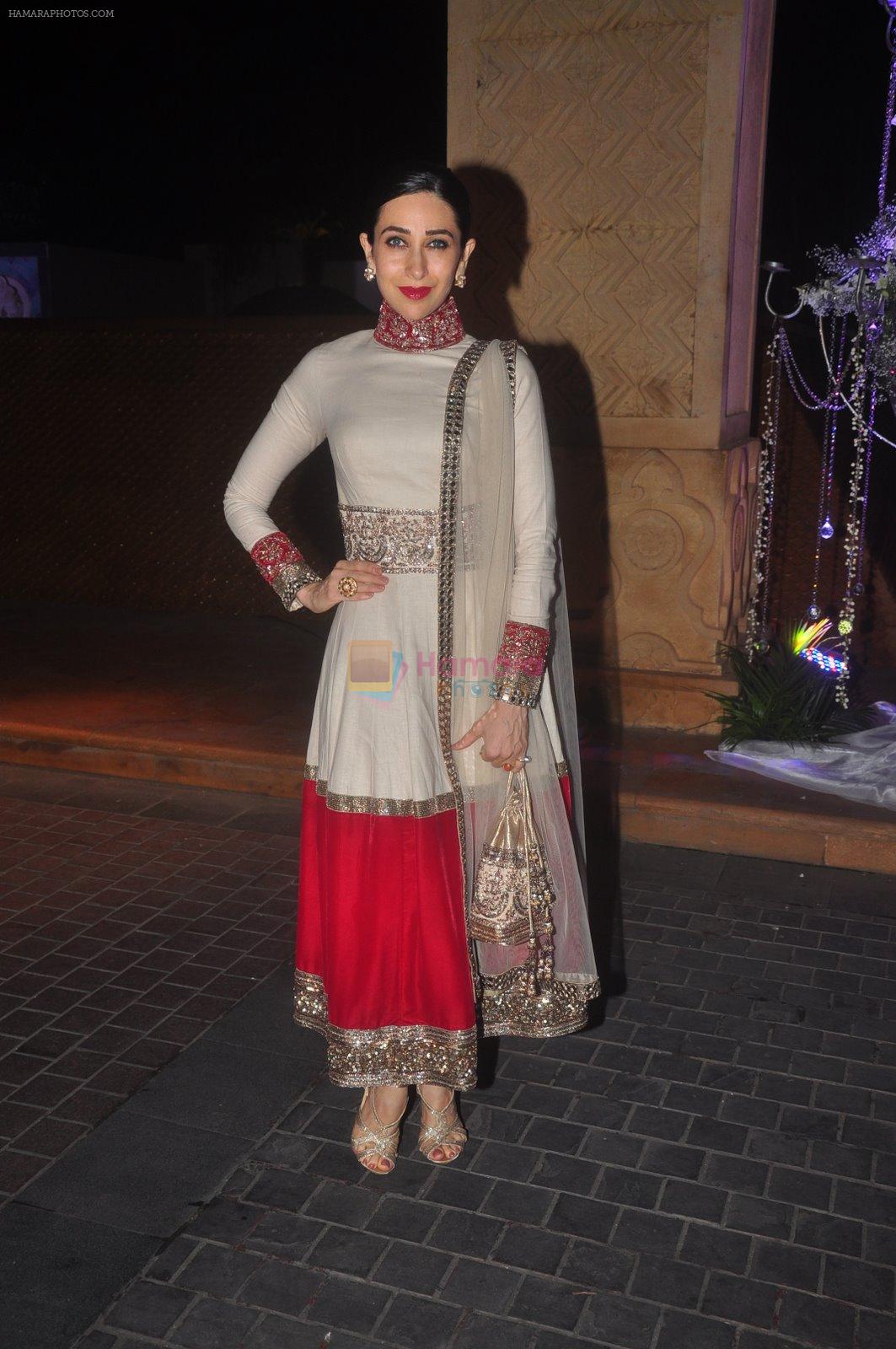Karisma Kapoor at Sangeet ceremony of Riddhi Malhotra and Tejas Talwalkar in J W Marriott, Mumbai on 13th Dec 2014