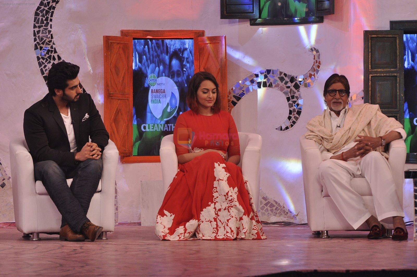 Amitabh Bachchan, Arjun Kapoor, Sonakshi Sinha  at NDTV cleanathon in Mumbai on 14th Dec 2014