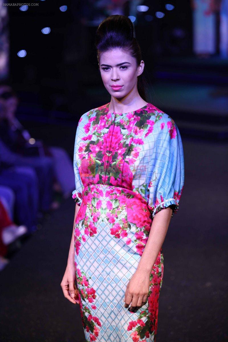 Model walk the ramp for Blenders Fashion Tour kolkata on 13th Dec 2014