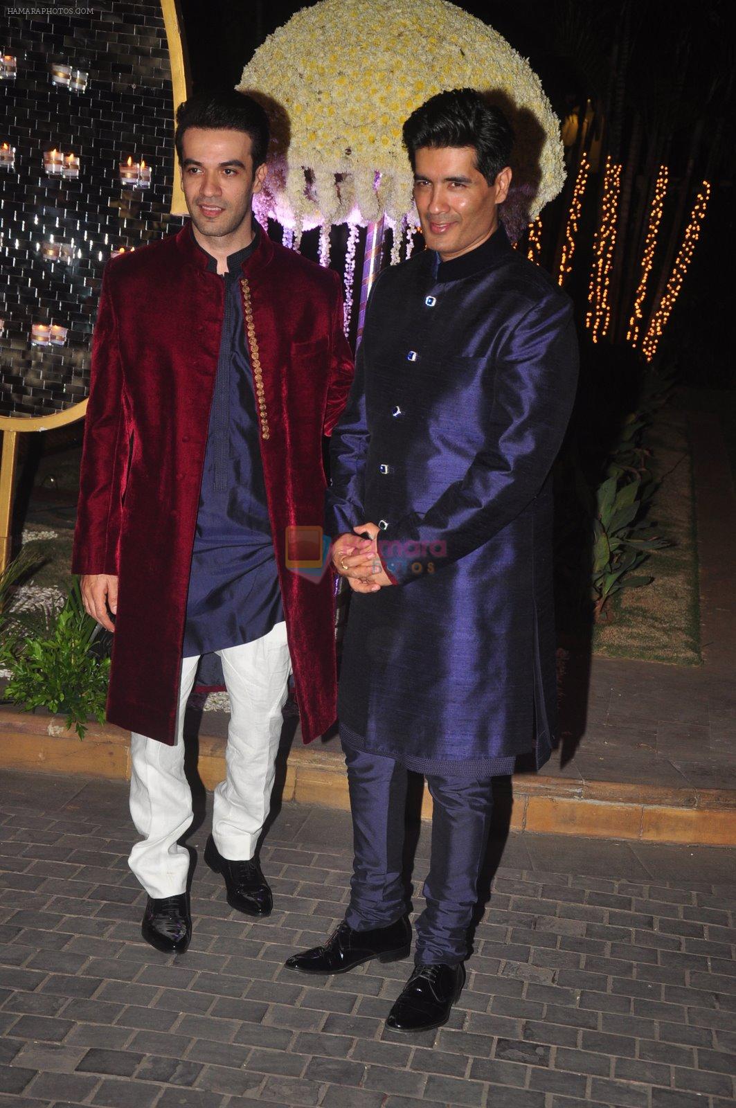 Manish Malhotra, Punit Malhotra at Riddhi Malhotra & Tejas Talwalkar's wedding reception in J W Marriott, Mumbai on 15th Dec 2014