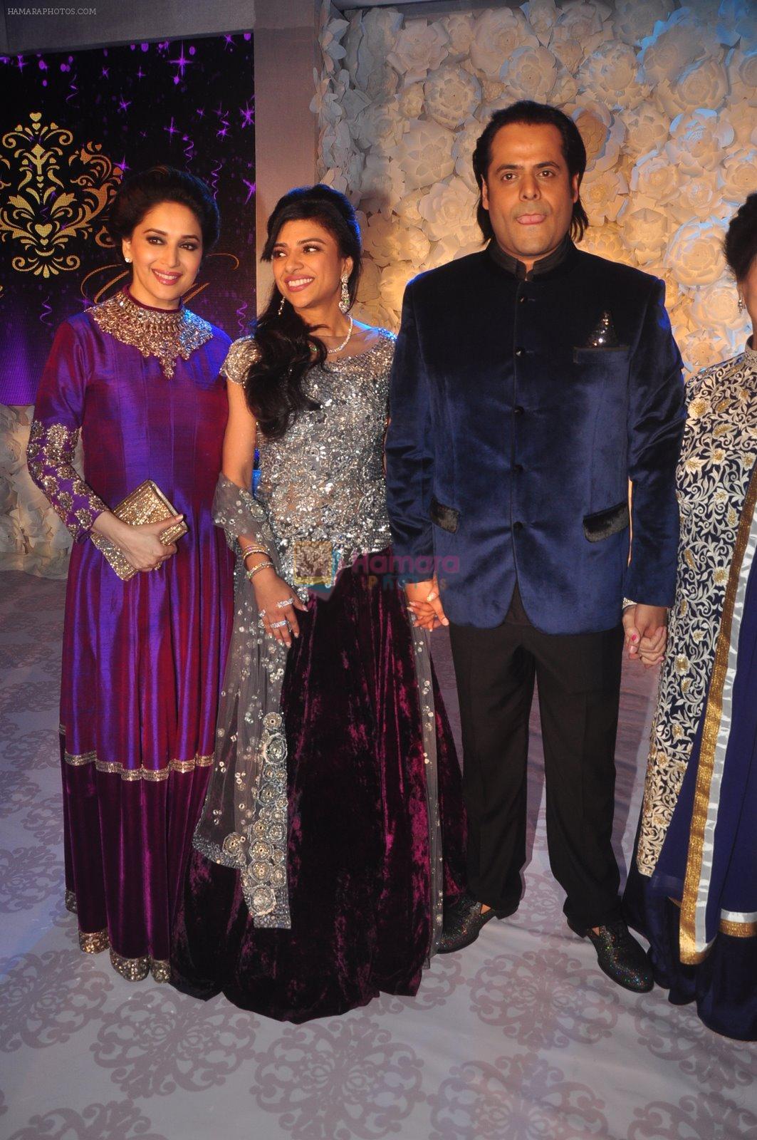 Madhuri Dixit at Vikram Singh's Brother Uday and Ali Morani�s daughter Shirin�s Sangeet Ceremony on 18th Dec 2014