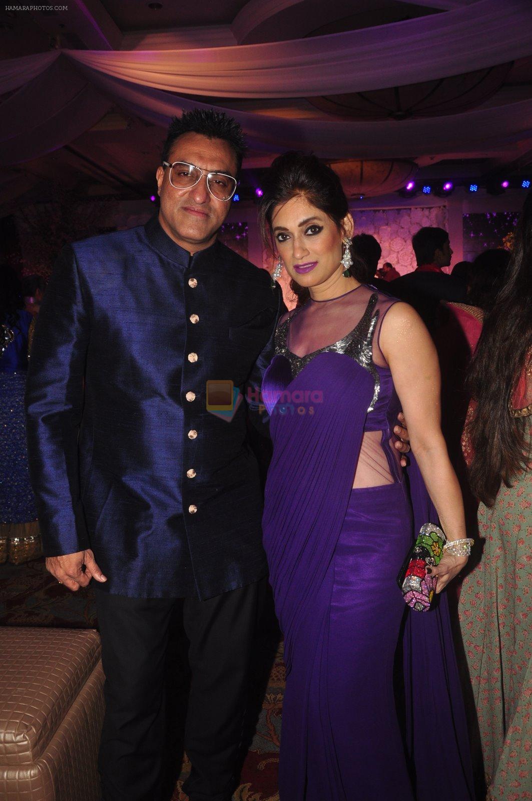 Lucky Morani, Mohammed Morani at Vikram Singh's Brother Uday and Ali Morani�s daughter Shirin�s Sangeet Ceremony on 18th Dec 2014