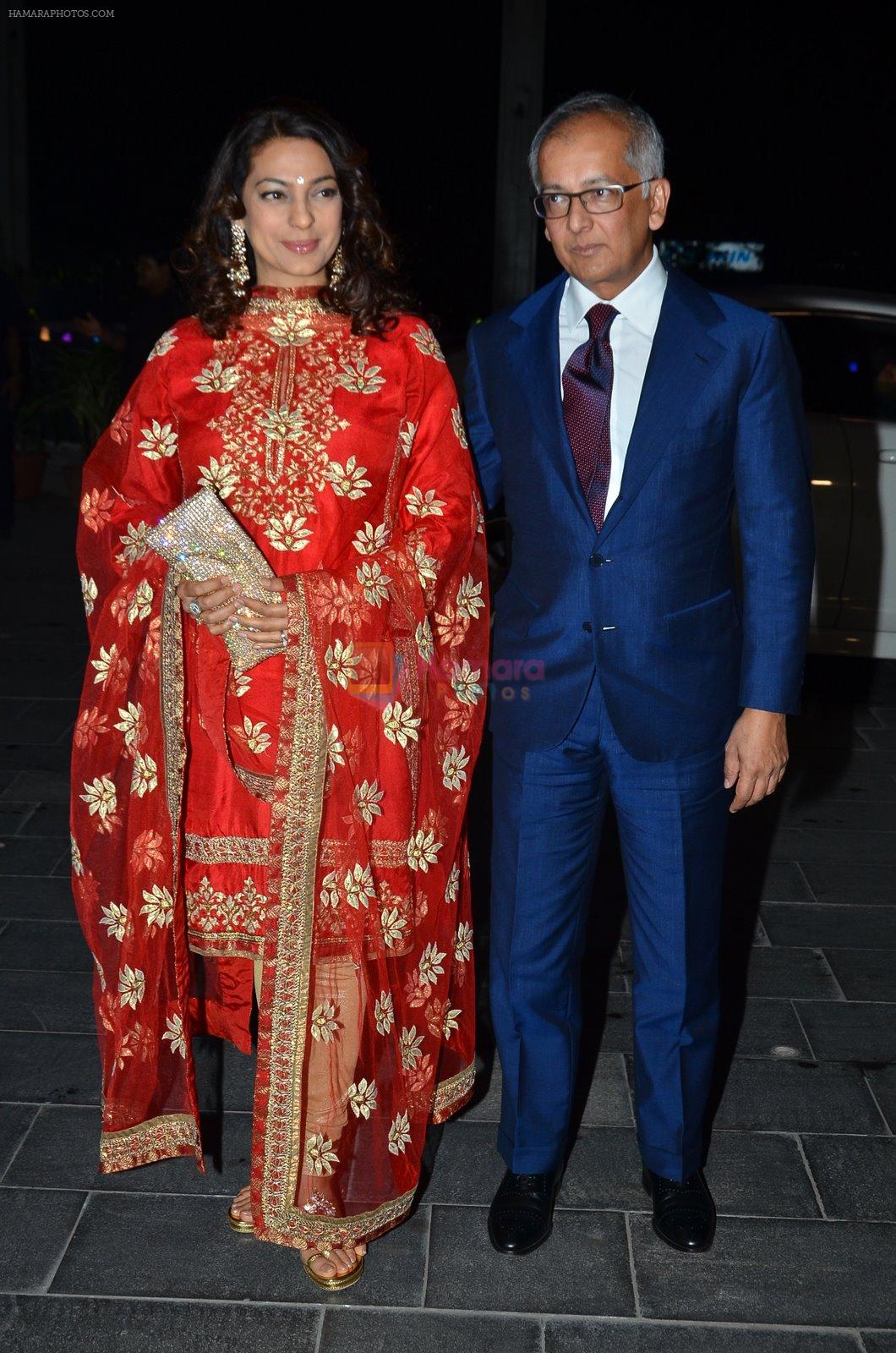 Juhi Chawla at Shirin Morani's wedding reception in Sahara Star, Mumbai on 21st Dec 2014