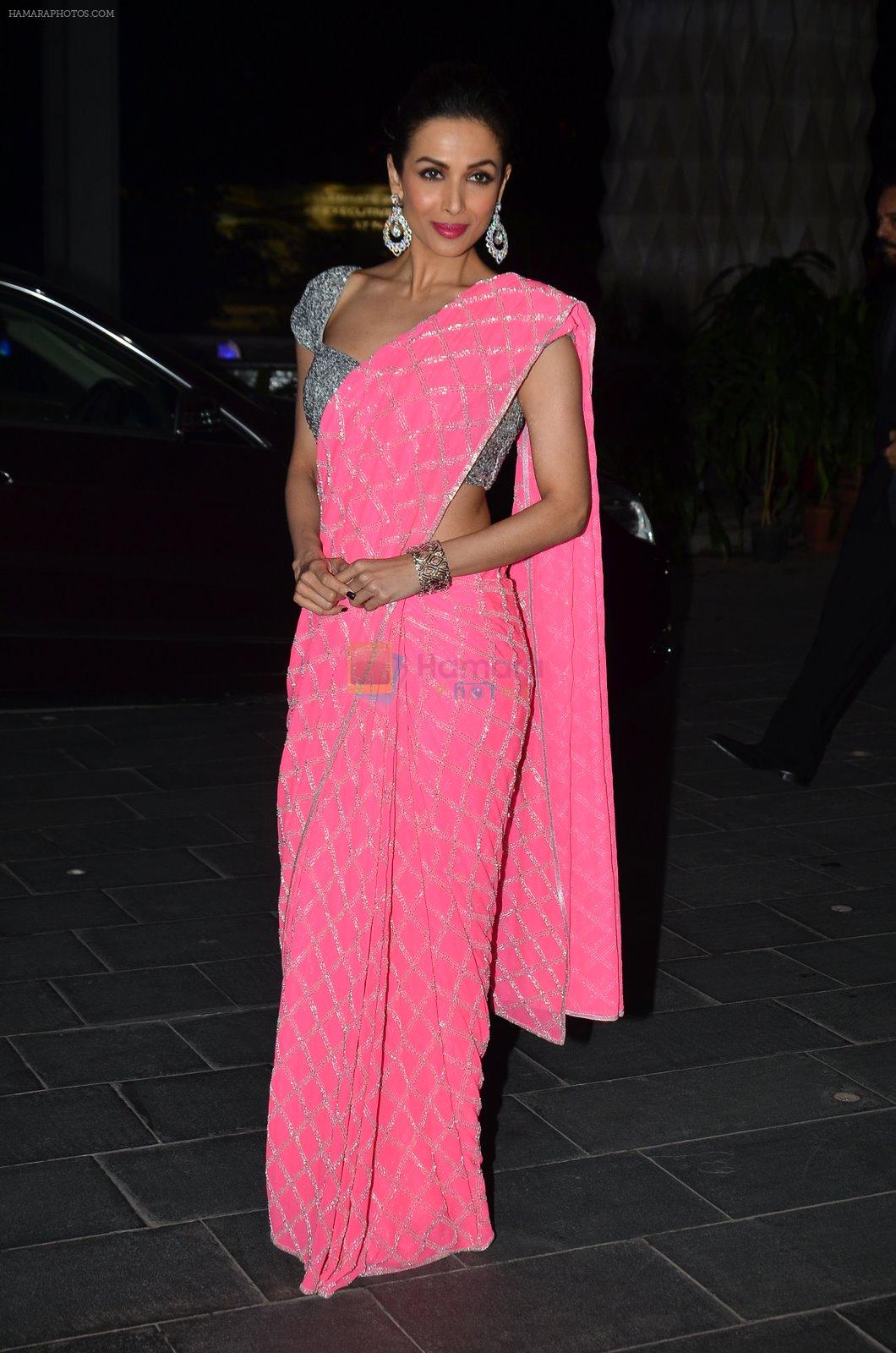 Malaika Arora Khan at Shirin Morani's wedding reception in Sahara Star, Mumbai on 21st Dec 2014