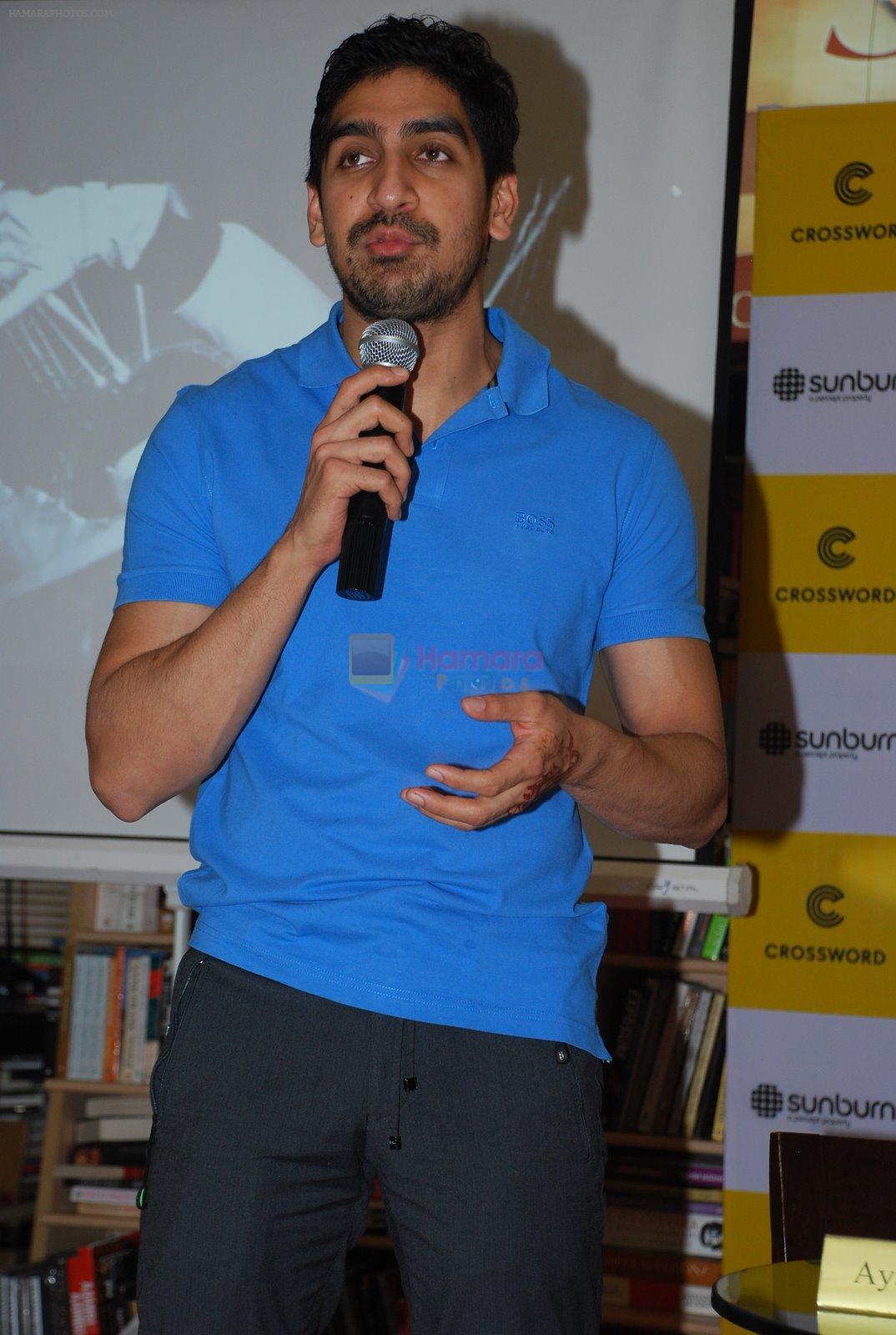 Ayan Mukerji at the True Story og Sunburn book launch in Crossword, Mumbai on 22nd Dec 2014