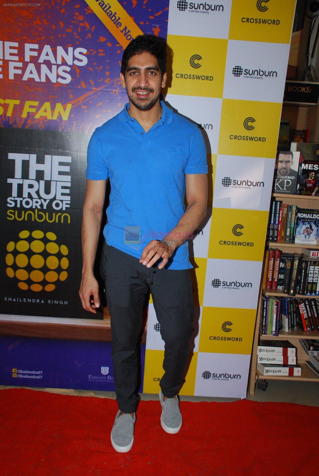 Ayan Mukerji at the True Story og Sunburn book launch in Crossword, Mumbai on 22nd Dec 2014