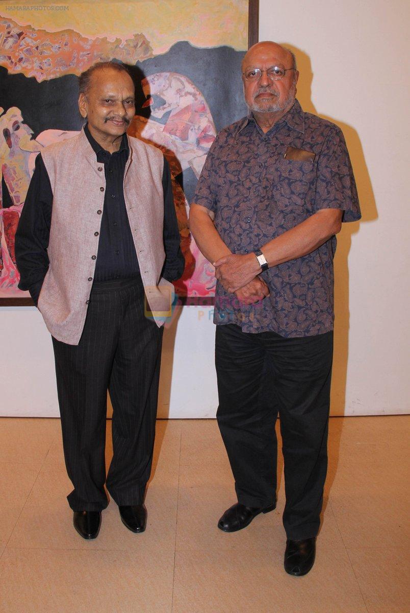 Shyam Benegal at Deepak Shinde's Colourful Crossings Preview in Mumbai on 23rd Dec 2014