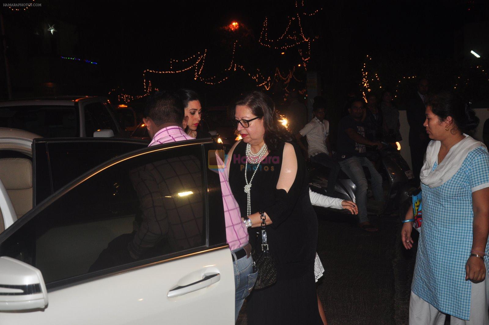Karisma Kapoor at xmas bash on 24th Dec 2014