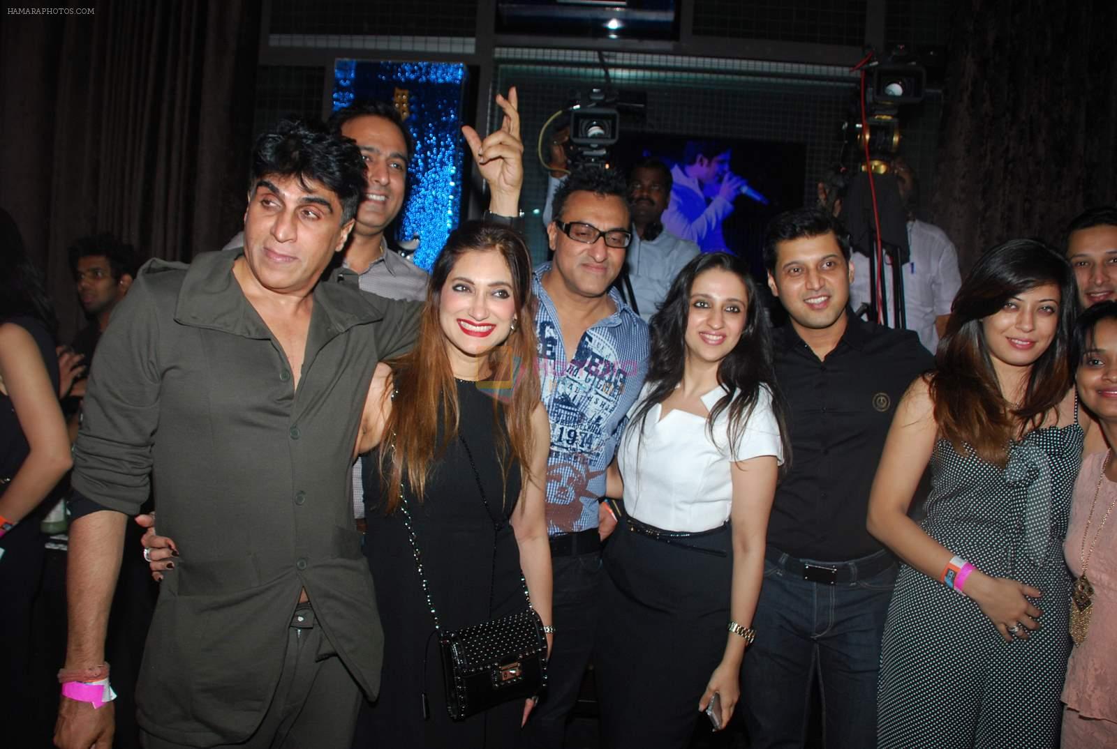 Lucky Morani, Mohammed Morani at Lucky's music club in Hard Rock Cafe, Mumbai on 26th Dec 2014