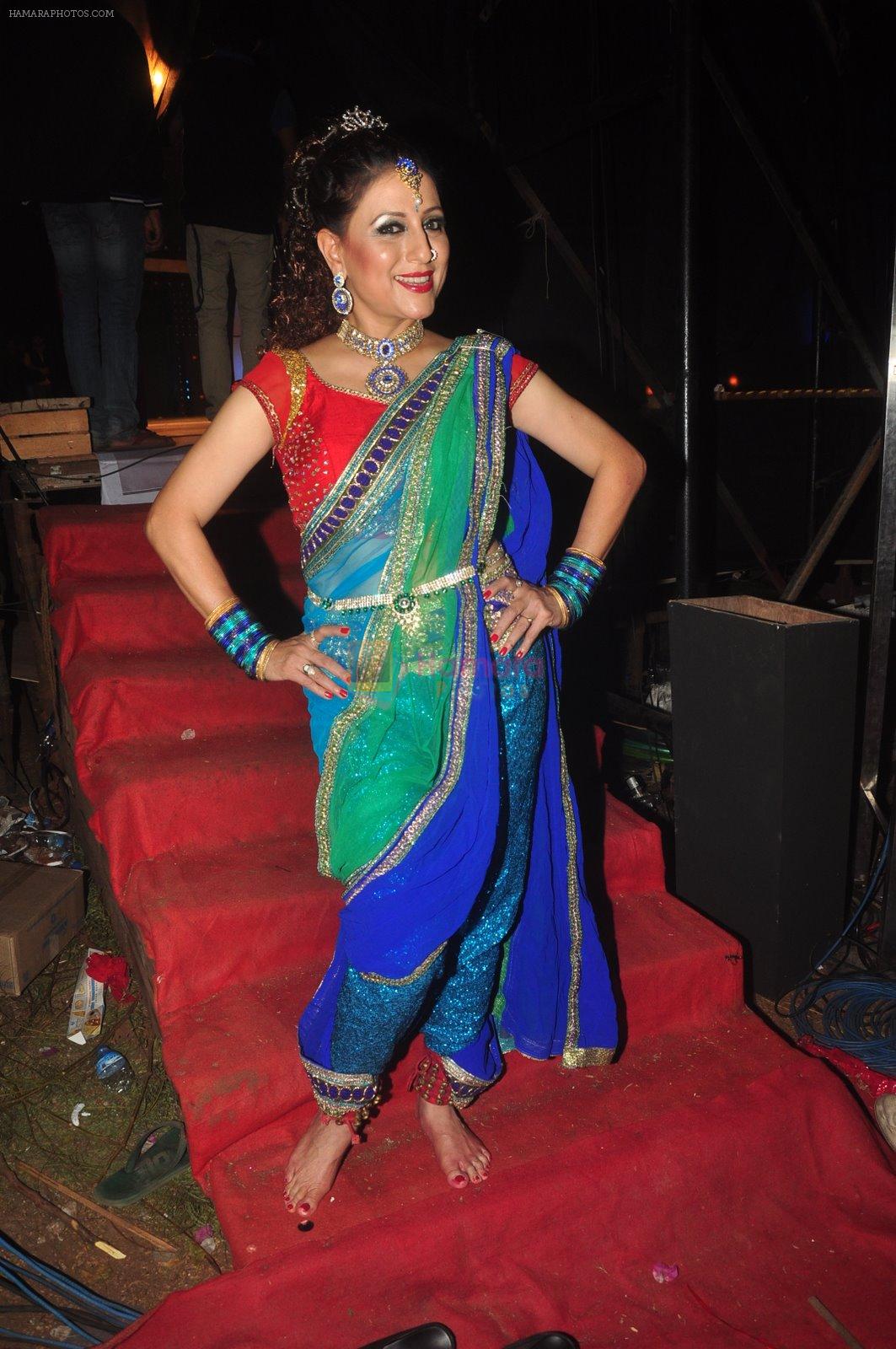 Kishori Shahane at Dadasaheb Phalke Marathi Awards in Worli, Mumbai on 26th Dec 2014