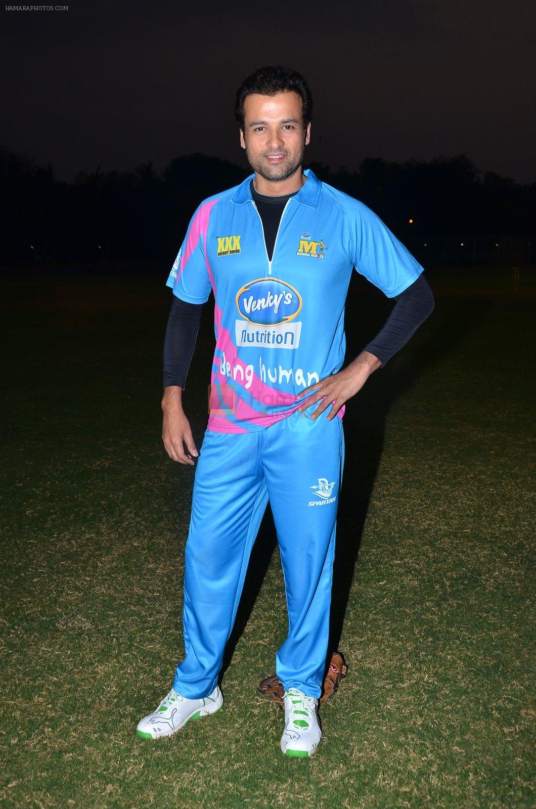 Rohit Roy at CCL practise session in Mumbai on 5th Jan 2015