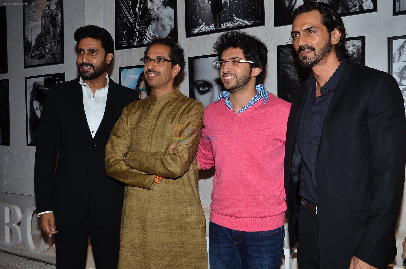 Abhishek Bachchan, Uddhav Thackeray , Aditya Thackeray, Arjun Rampal at Dabboo Ratnani calendar launch in Mumbai on 5th Jan 2015