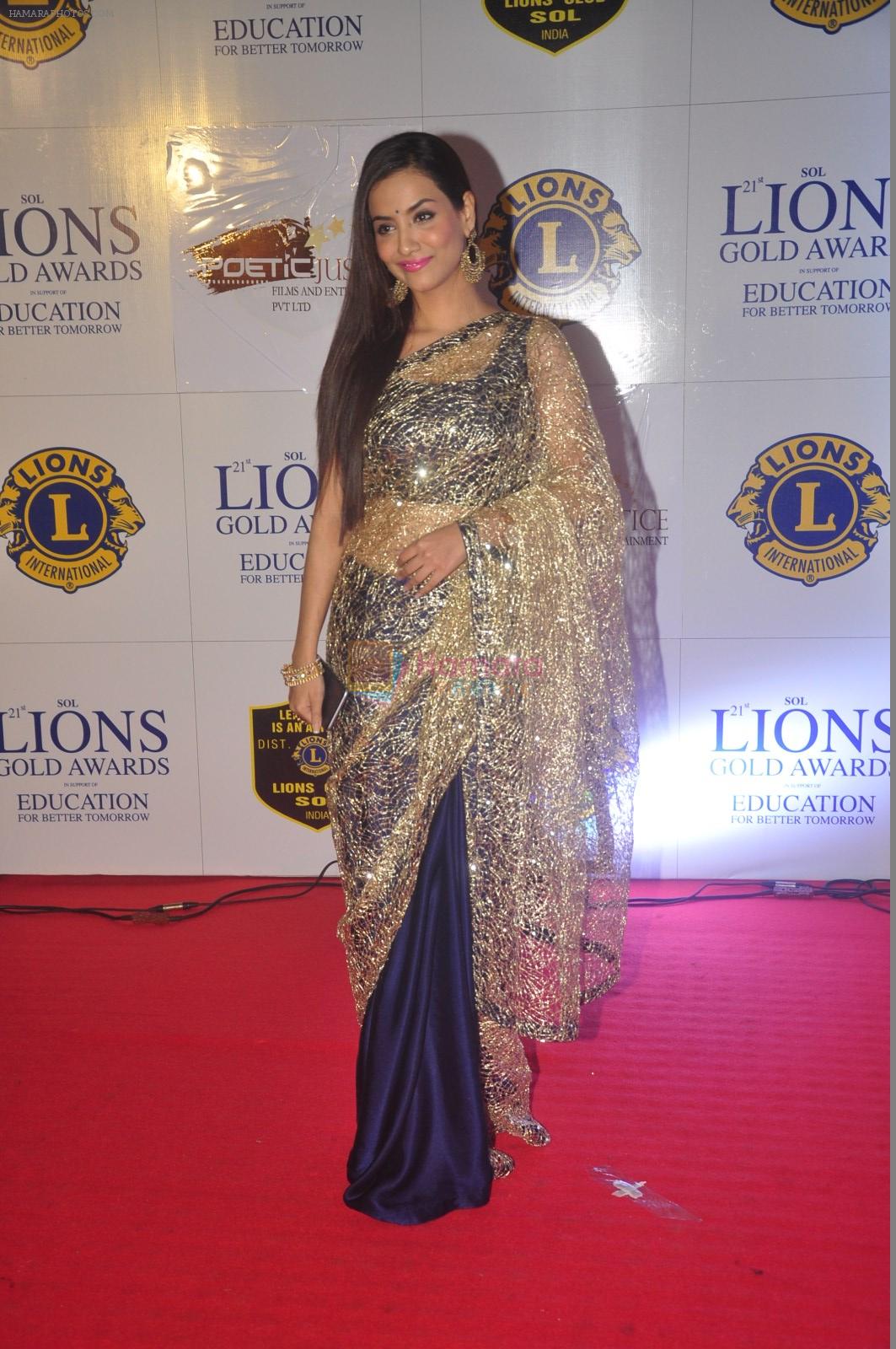 at the 21st Lions Gold Awards 2015 in Mumbai on 6th Jan 2015