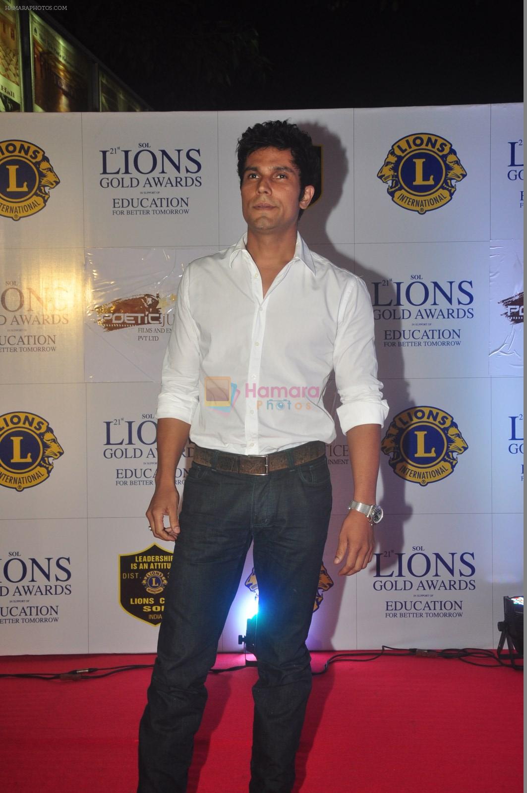 Randeep Hooda at the 21st Lions Gold Awards 2015 in Mumbai on 6th Jan 2015