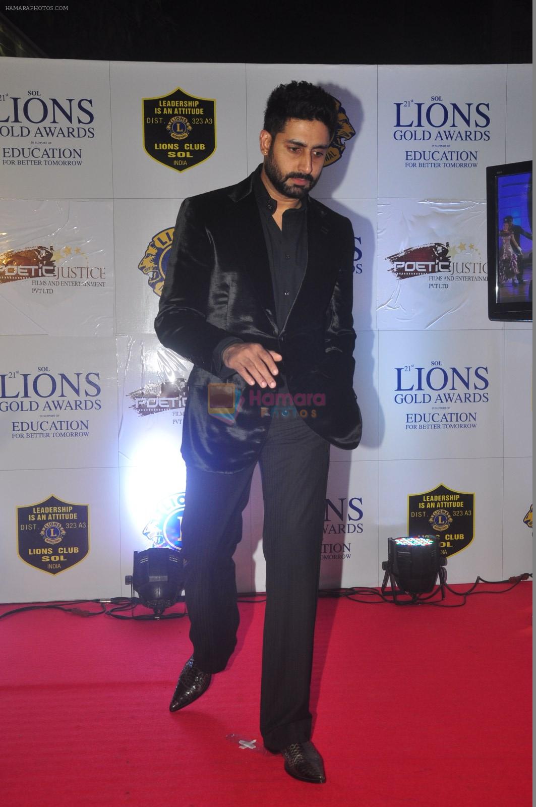 Abhishek Bachchan at the 21st Lions Gold Awards 2015 in Mumbai on 6th Jan 2015