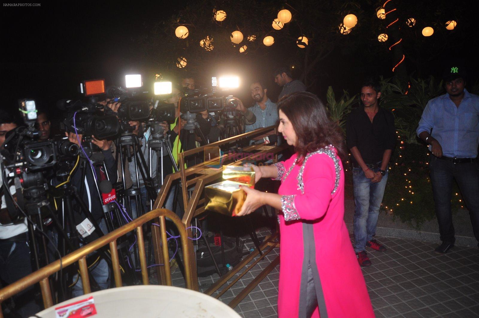 Farah Khan's birthday bash at her house in Andheri on 8th Jan 2015