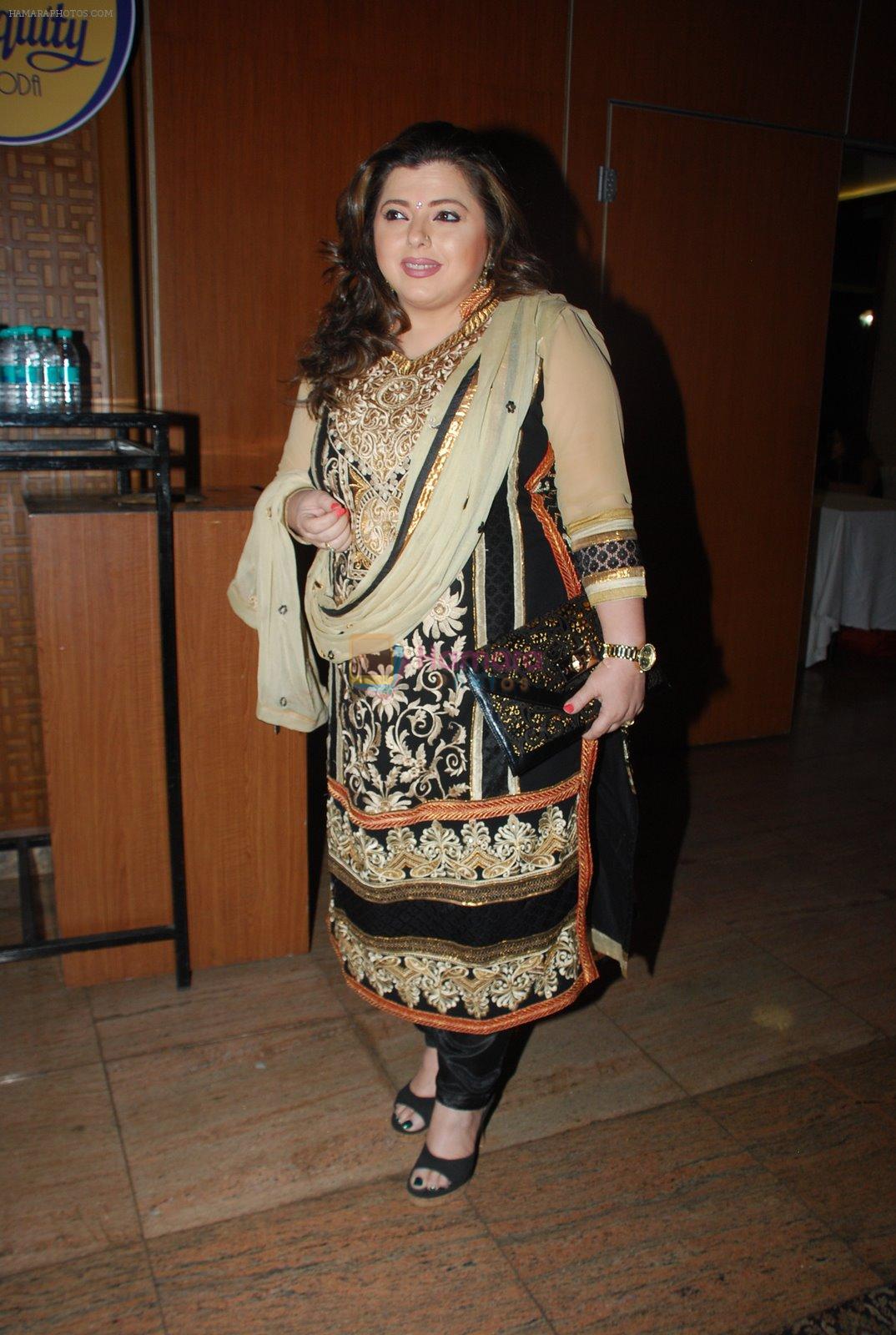 Delnaz at Golden Achiever Awards in Juhu, Mumbai on 9th Jan 2015