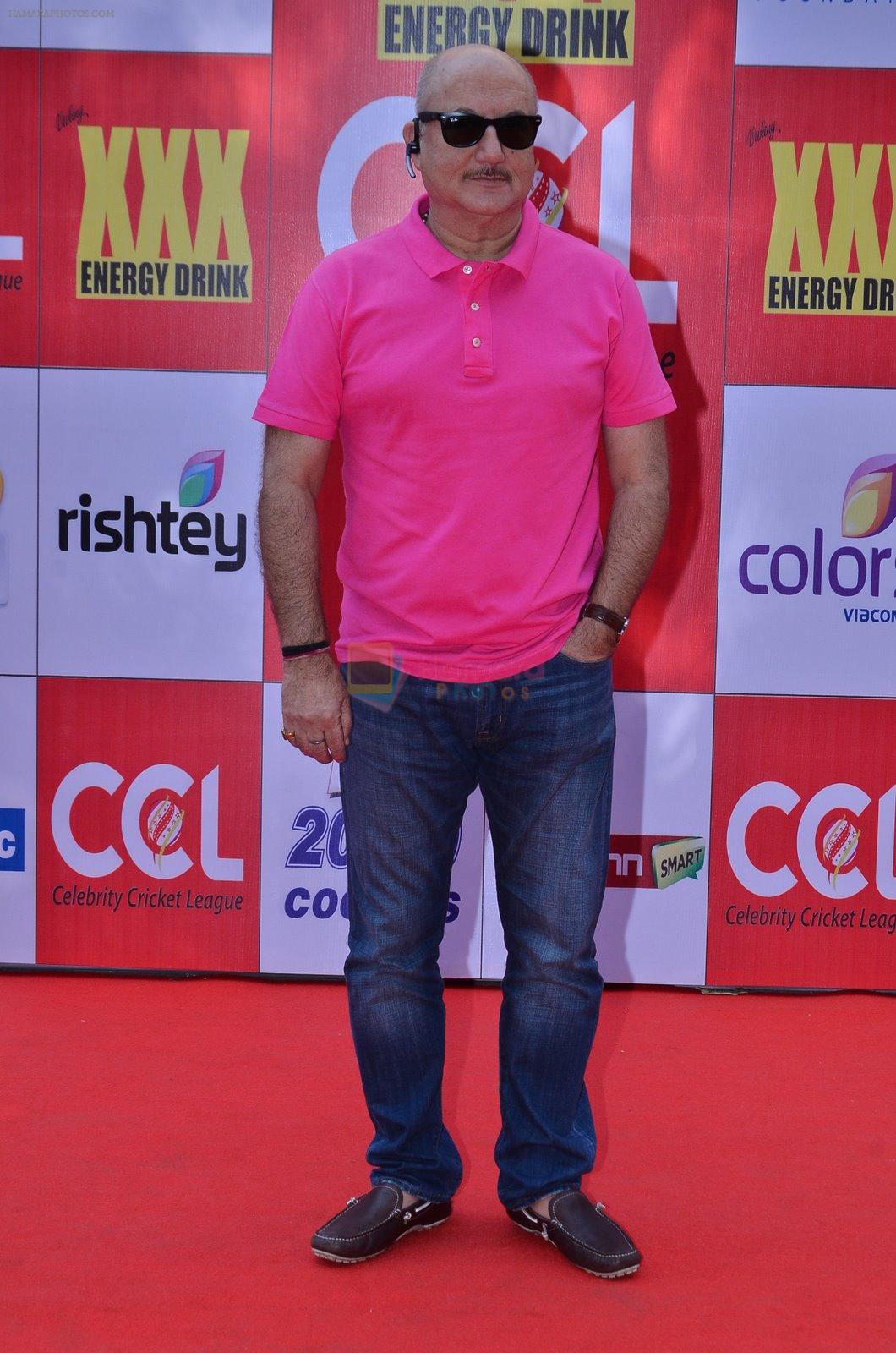 Anupam Kher at CCL Red Carpet in Broabourne, Mumbai on 10th Jan 2015