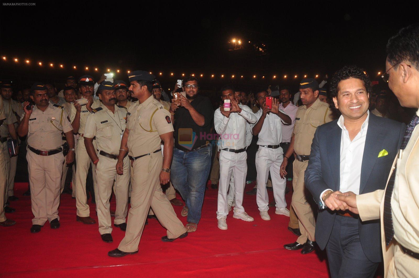 Sachin at Police show Umang in Andheri Sports Complex, Mumbai on 10th Jan 2015