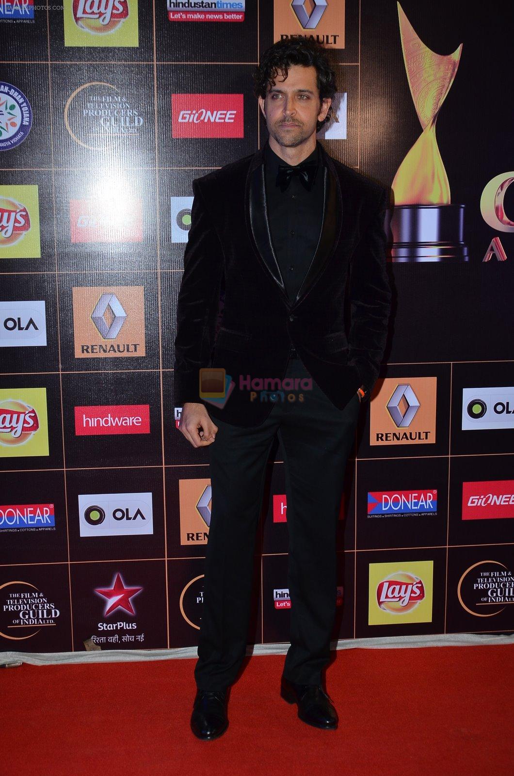 Hrithik Roshan at Producers Guild Awards 2015 in Mumbai on 11th Jan 2015
