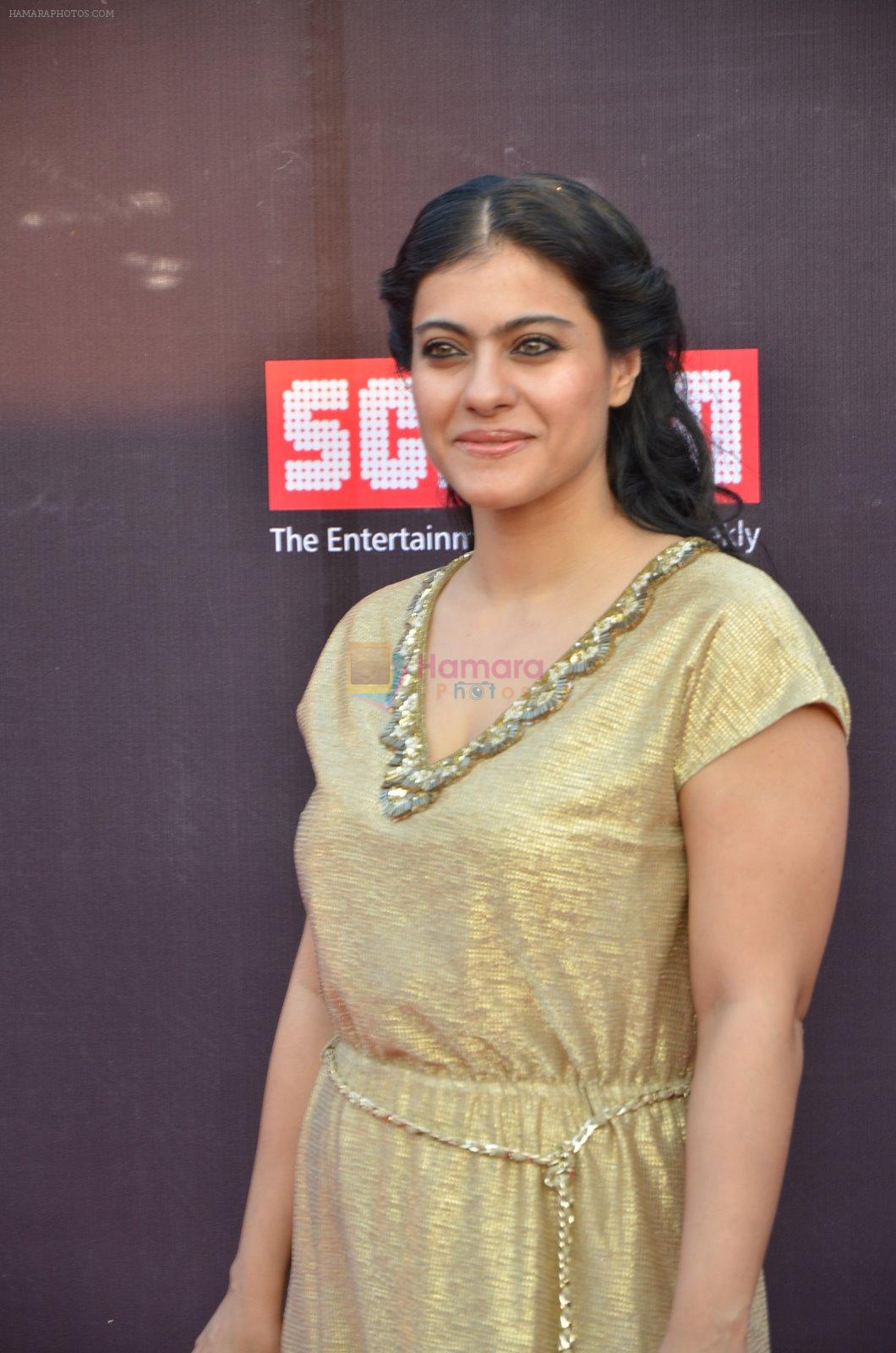 Kajol at Life Ok Screen Awards red carpet in Mumbai on 14th Jan 2015