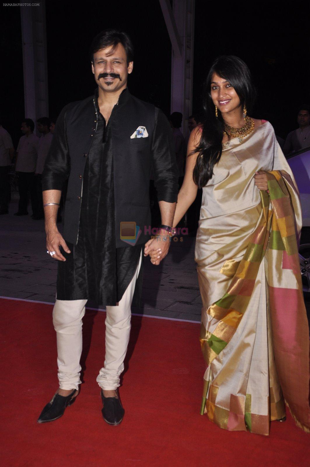 Vivek Oberoi at Kush Wedding Reception in Sahara Star, Mumbai on 19th Jan 2015