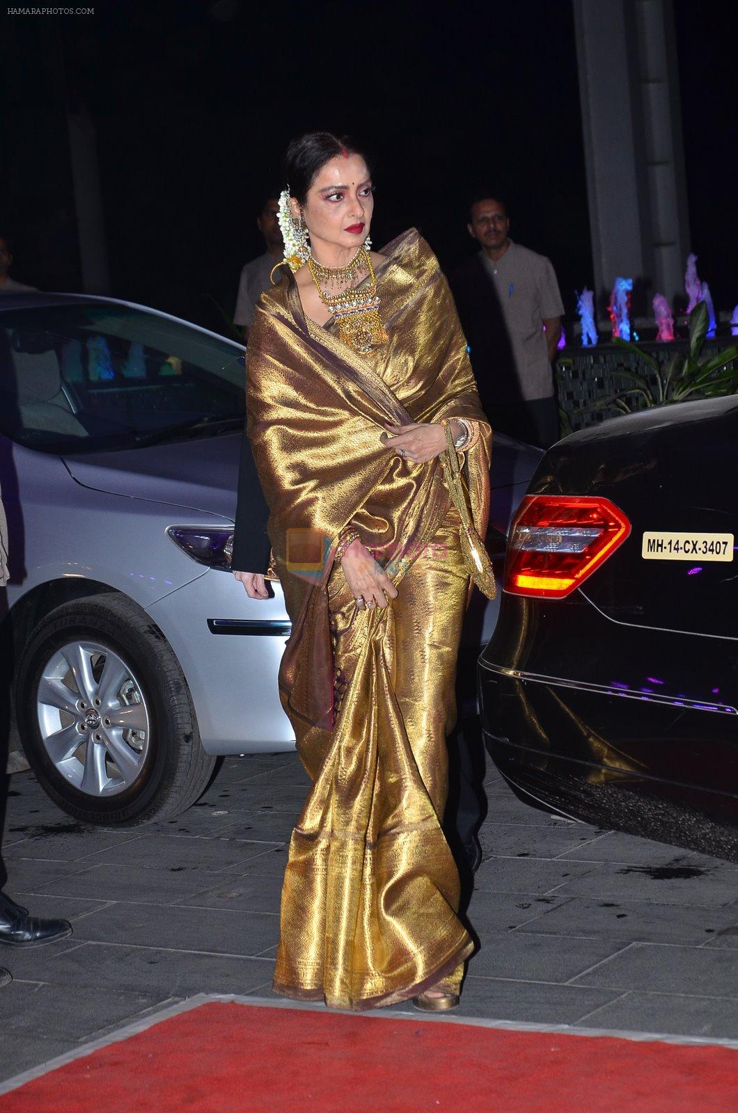 Rekha at Kush Wedding Reception in Sahara Star, Mumbai on 19th Jan 2015