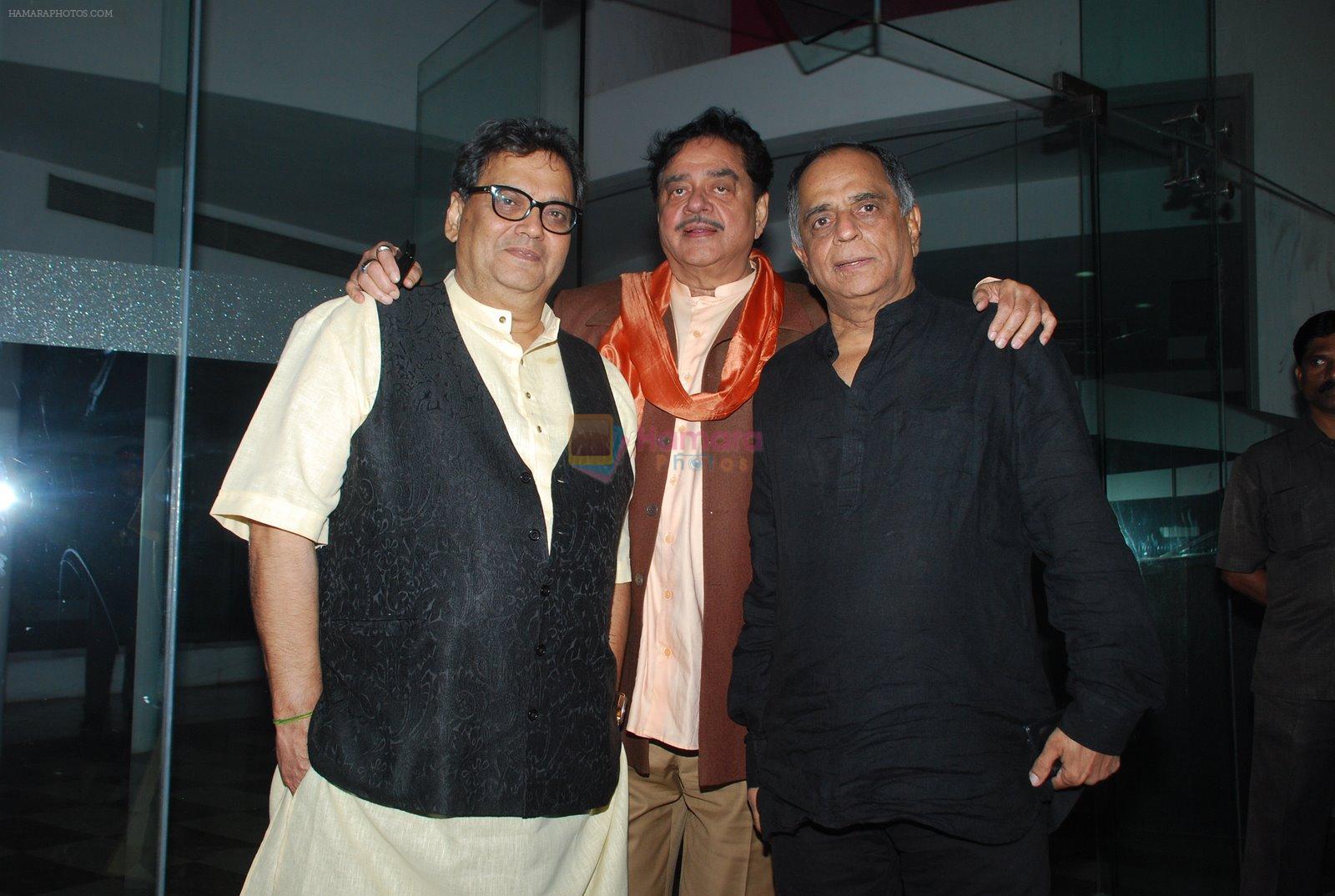 Shatrughan Sinha at Subhash Ghai's birthday bash in Whistling Woods on 24th Jan 2015