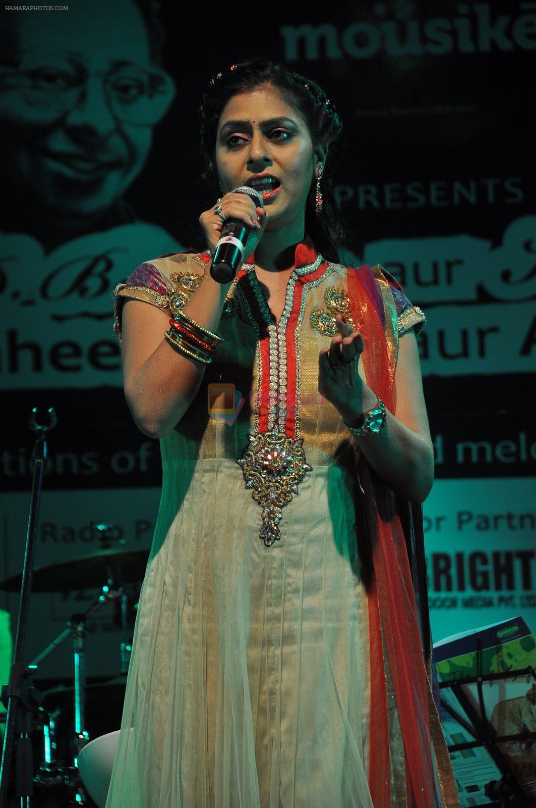 at Kishore concert in Bandra, Mumbai on 24th Jan 2015