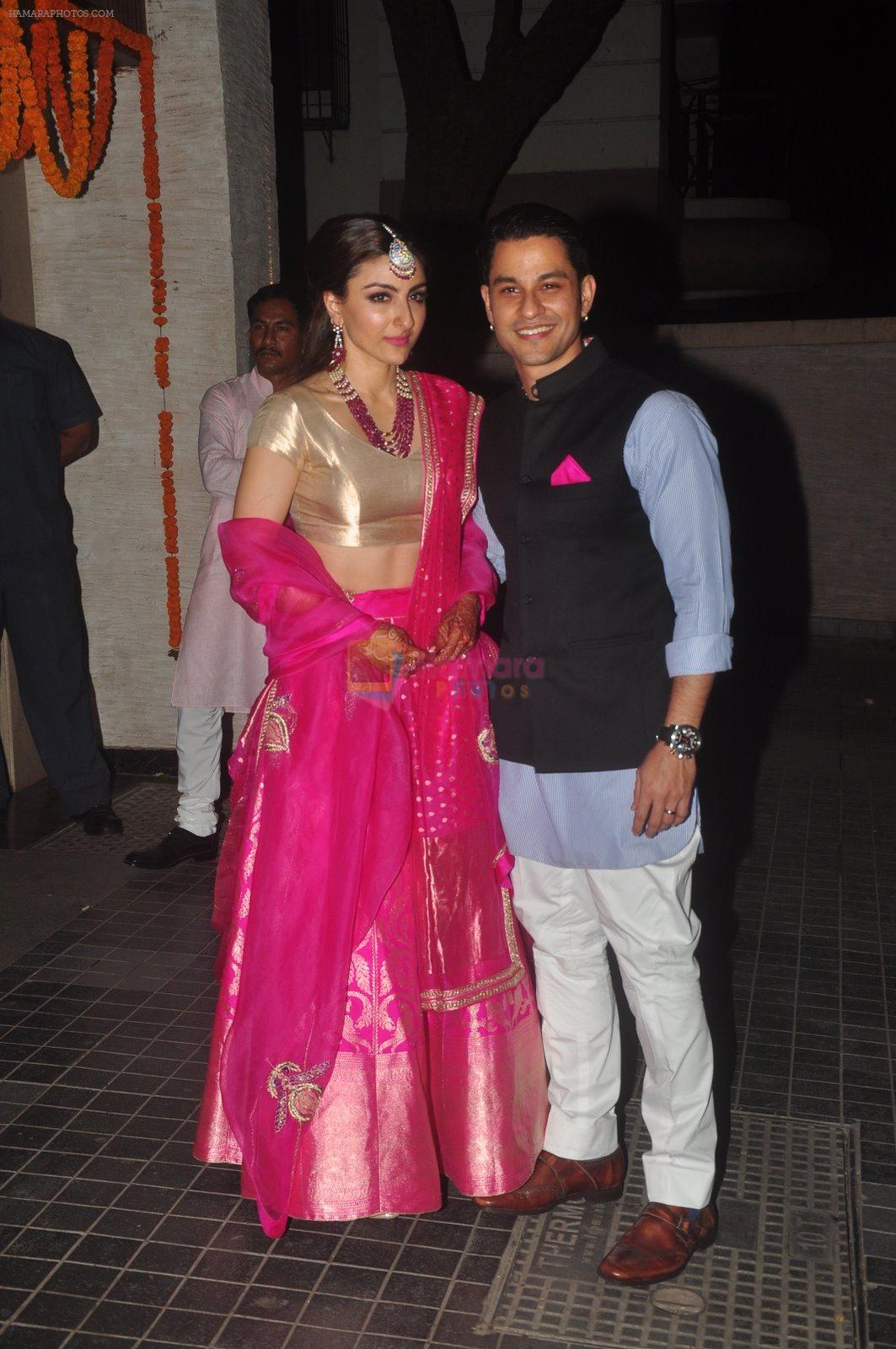 Soha Ali Khan and Kunal Khemu's wedding Reception in Mumbai on 25th Jan 2015