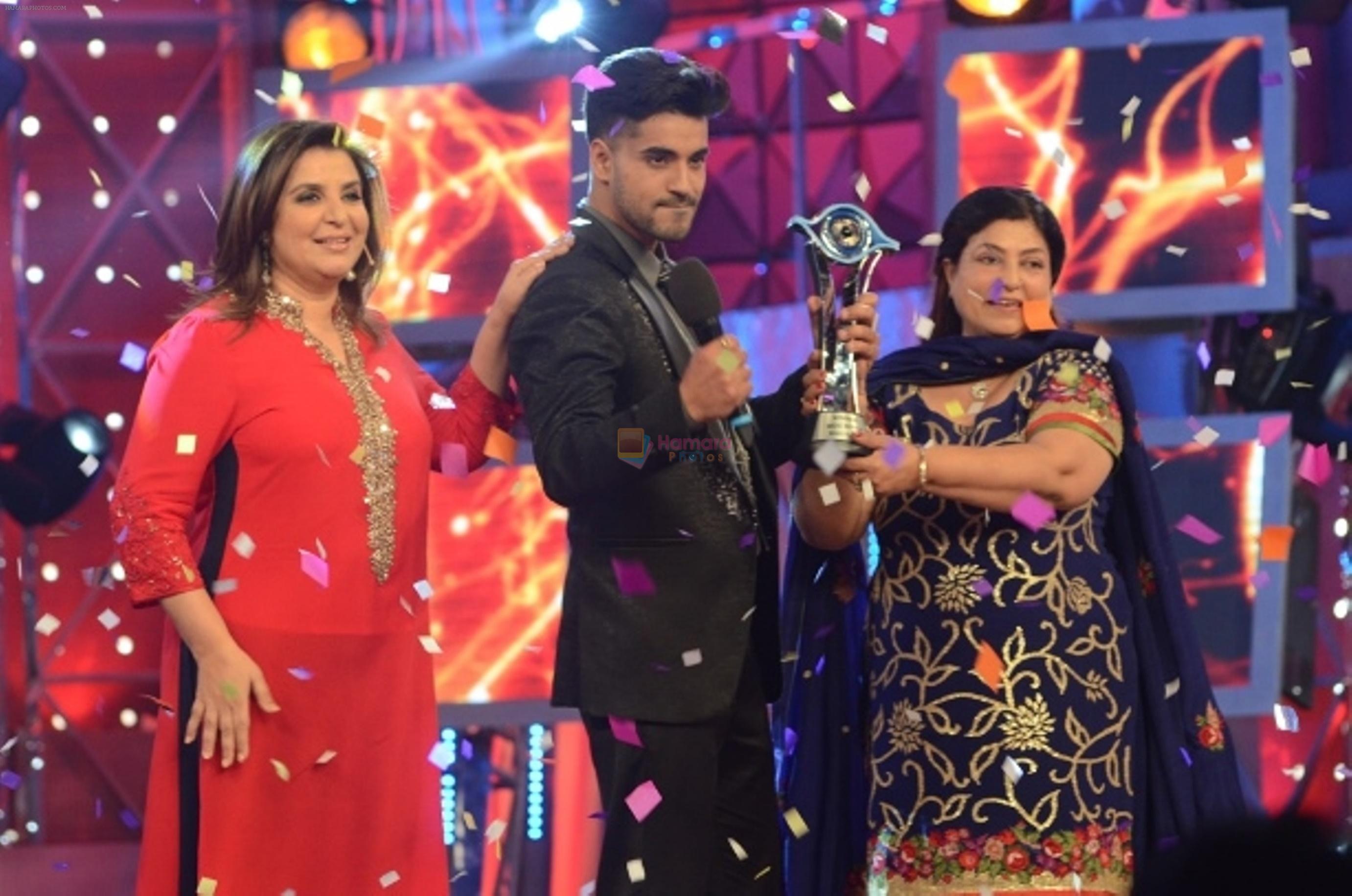 Farah Khan with Bigg Boss Season 8 winner Gautam Gulati and his mother