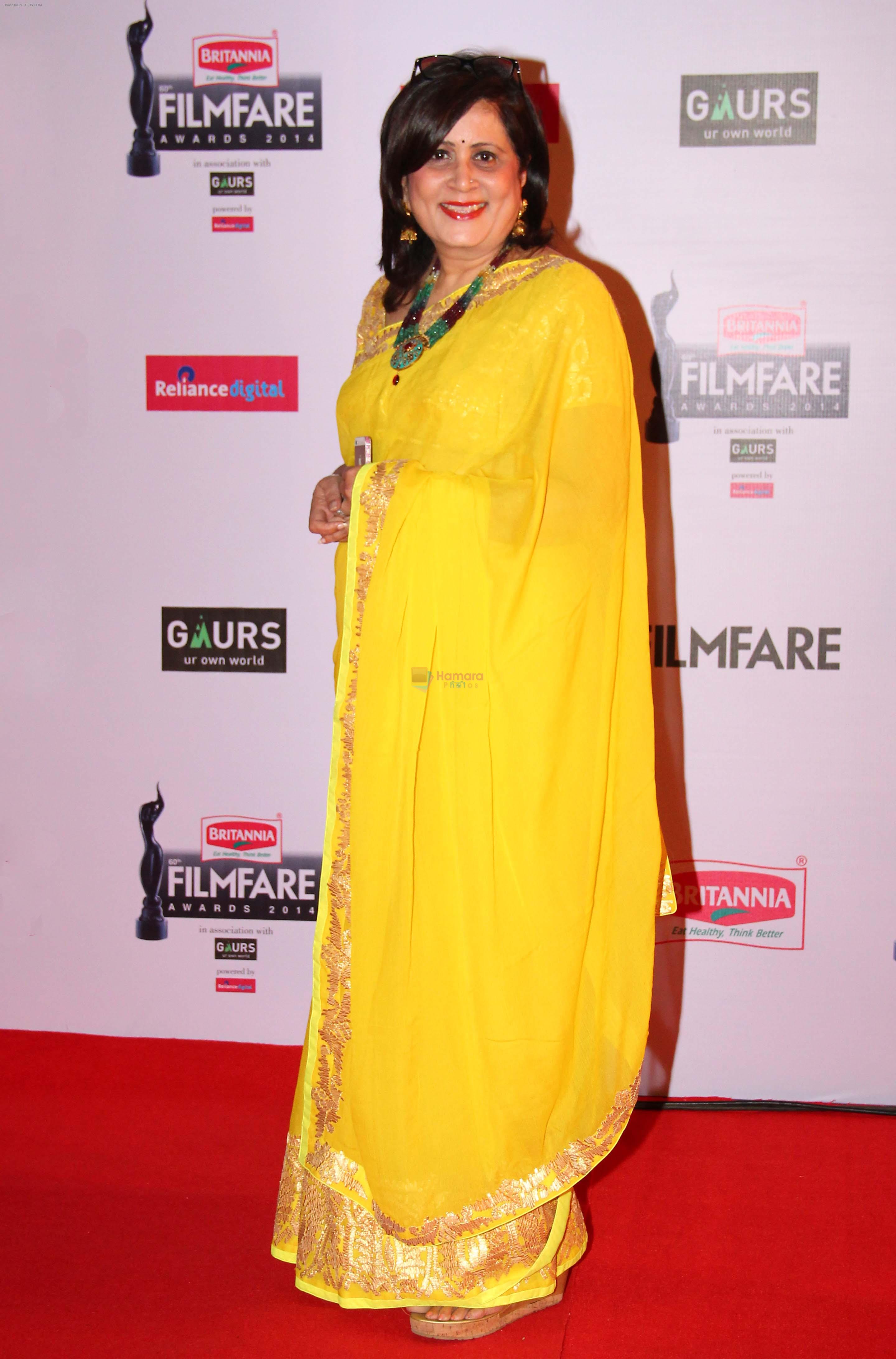 Mrinalini Deshmukh graces the red carpet at the 60th Britannia Filmfare Awards
