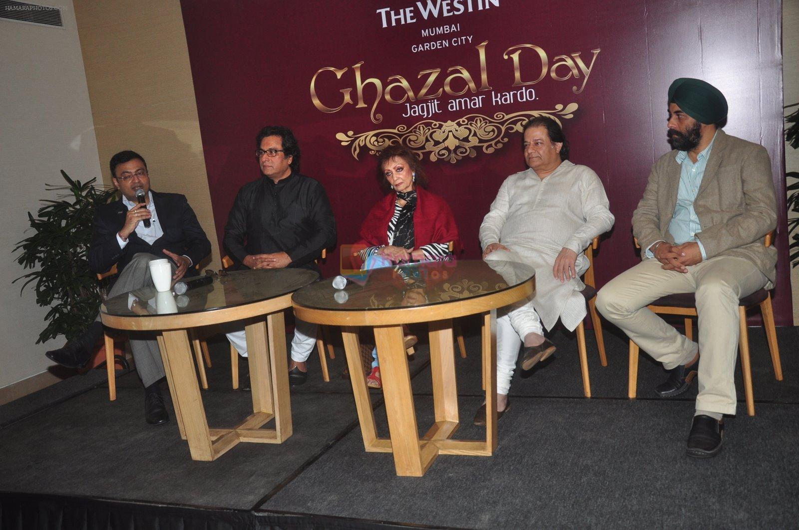 Anup Jalota, Talat Aziz, Chitra Singh at Jagjit Singh's birth anniversary in Mumbai on 3rd Feb 2015